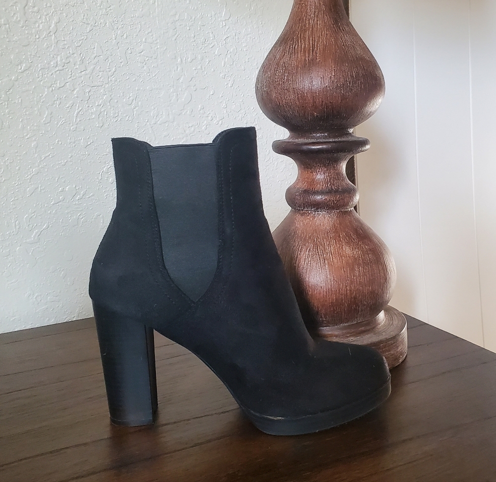 Wild Diva Black Ankle Boots